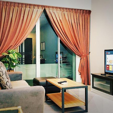 Ipoh City Centre Majestic 2 Room Holiday Suite By City Home Empire Esterno foto